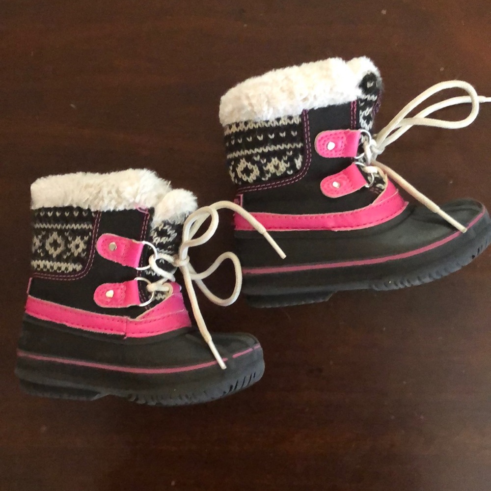 Snow shoes